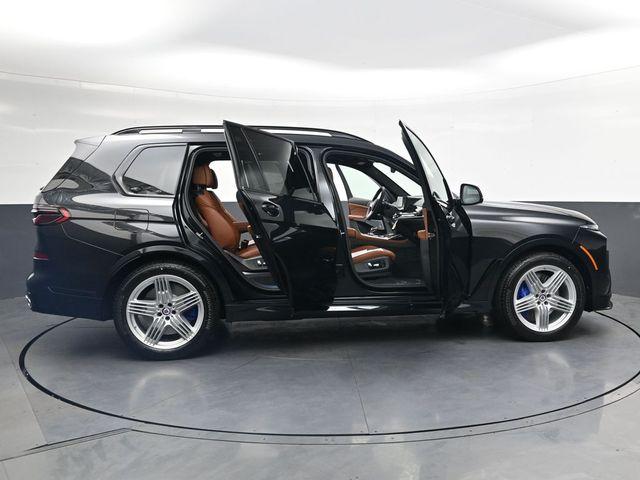 2026 BMW ALPINA XB7 BASE — миниатюра 31