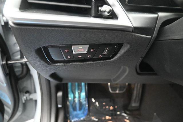 2026 BMW M240 I 缩略图 16