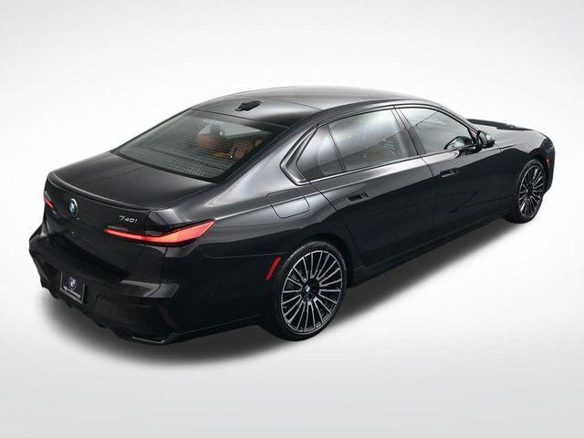 2026 BMW 740 I thumbnail 32