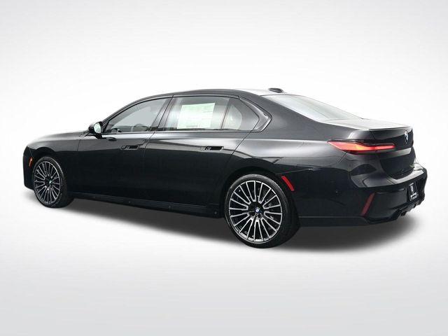 صورة 7 لـ 2026 BMW 740 I