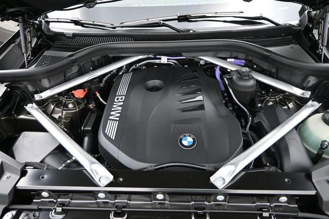 صورة مصغرة 19 لـ 2026 BMW X5 XDRIVE40I