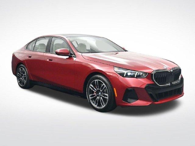 2027 BMW 550E 550E XDRIVE 照片 2