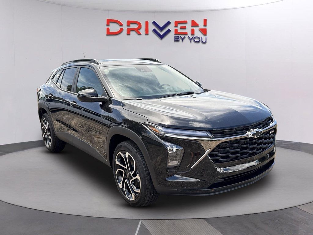 New 2026 Chevrolet Trax FWD 2RS