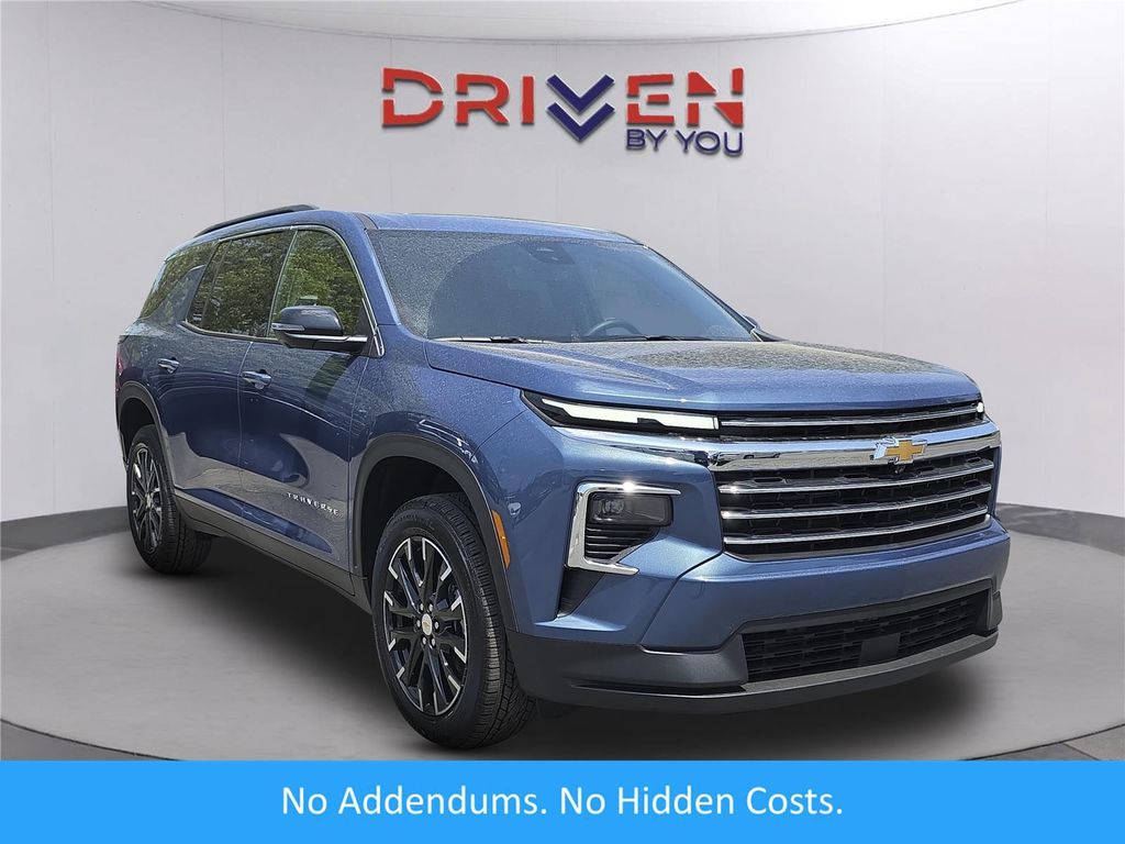 New 2026 Chevrolet Traverse LT