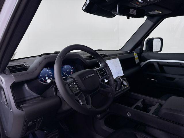 2026 LAND Rover DEFENDER P400 X-DYNAMIC SE photo 9