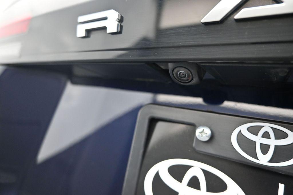 صورة مصغرة 39 لـ 2026 Toyota RAV4 XLE PREMIUM