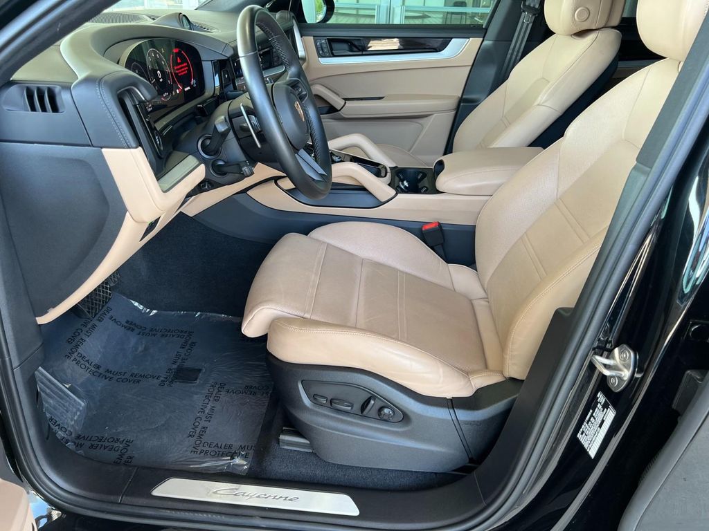 PORSCHE CAYENNE - 10