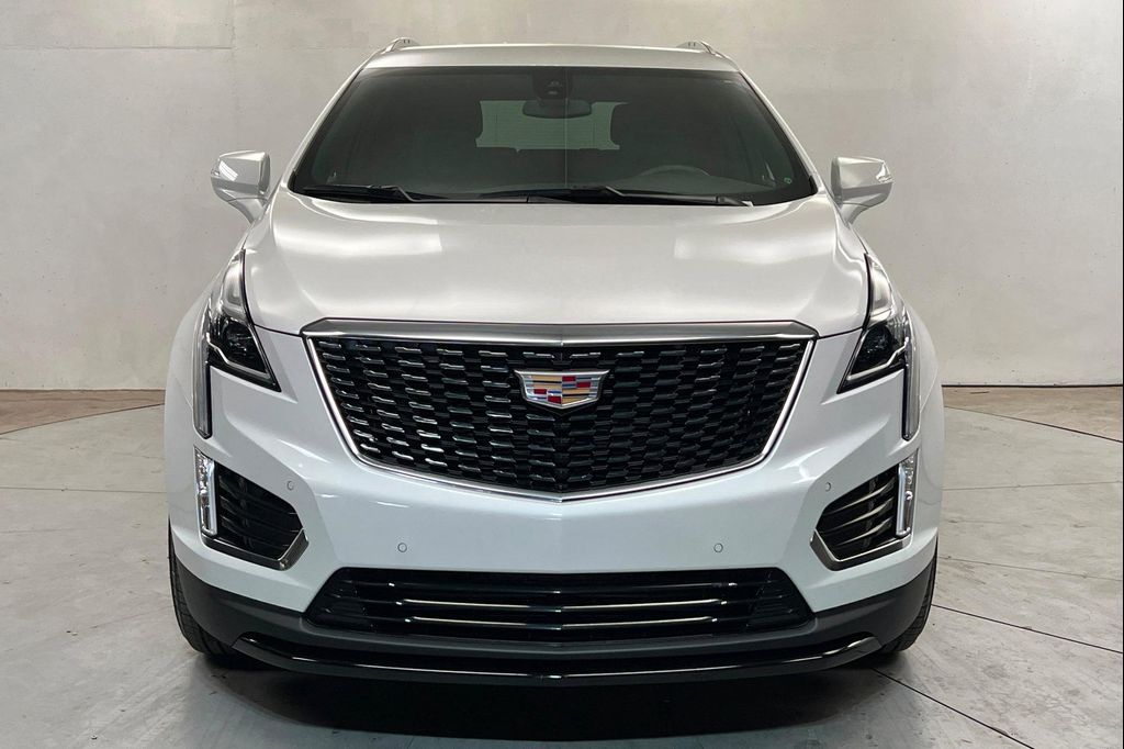 2025 Cadillac XT5 LUXURY — фото 8