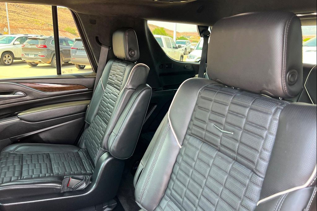 2024 Cadillac ESCALADE SPORT PLATINUM — миниатюра 21