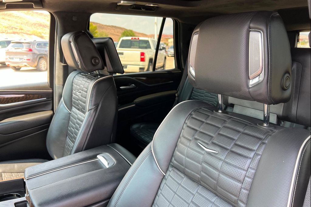 2024 Cadillac ESCALADE SPORT PLATINUM — миниатюра 17