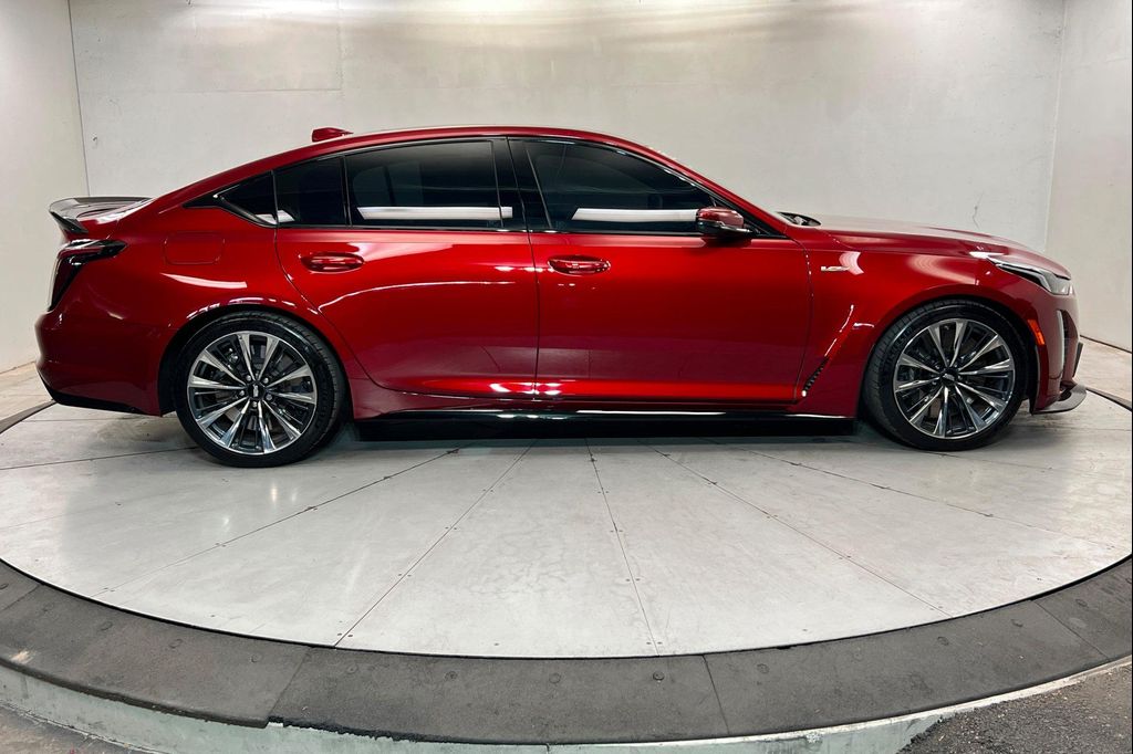 صورة 6 لـ 2022 Cadillac CT5-V V-SERIES BLACKWING