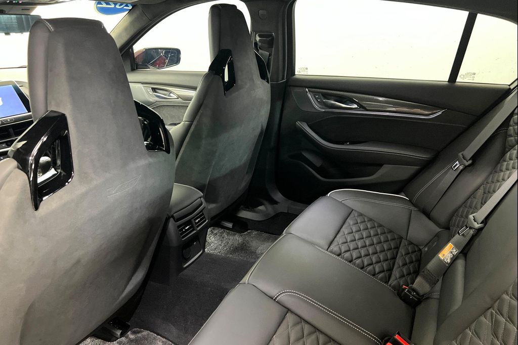 صورة 19 لـ 2022 Cadillac CT5-V V-SERIES BLACKWING