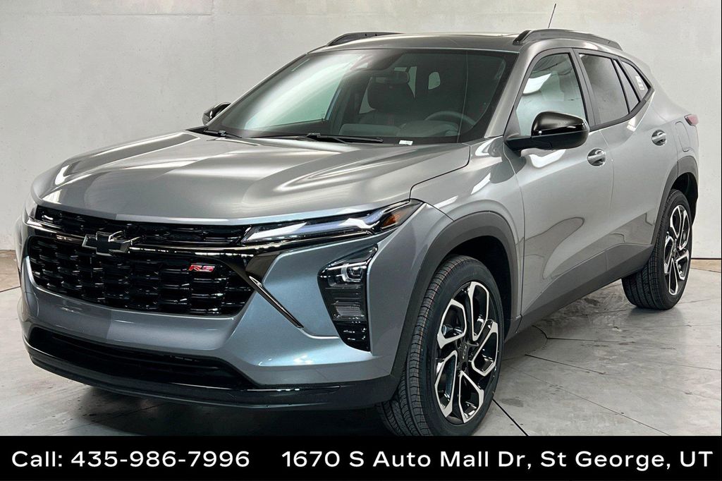 New 2026 Chevrolet Trax FWD 2RS