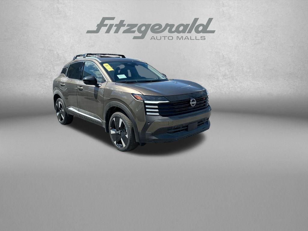 New 2026 Nissan Kicks SR