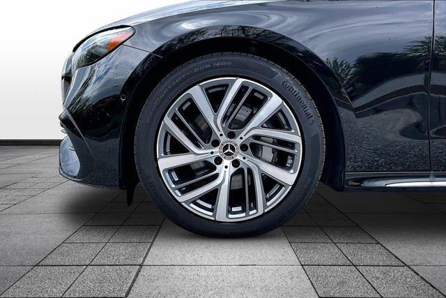 MERCEDES-BENZ E-CLASS - 4