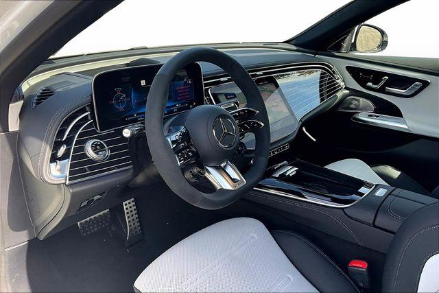 MERCEDES-BENZ E-CLASS - 8