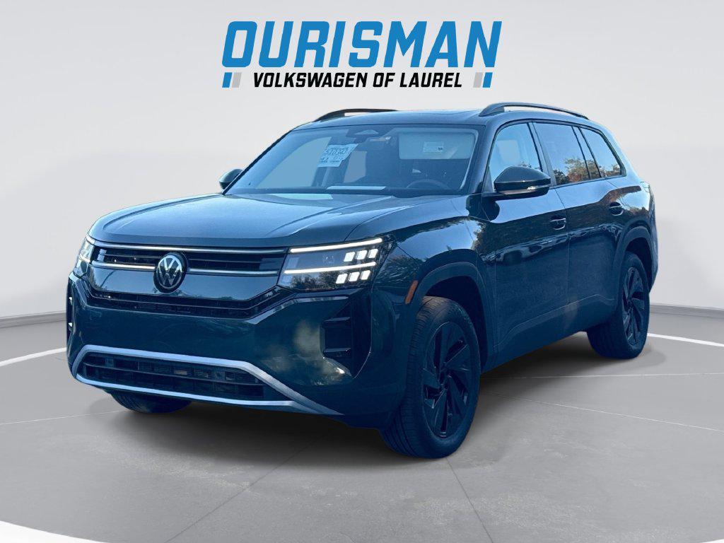 New 2027 Volkswagen Atlas SE w/Technology