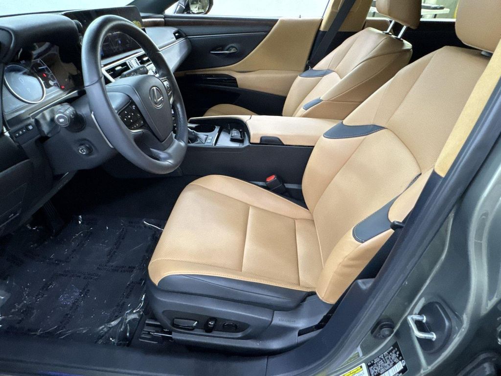 2024 Lexus ES 300H BASE — миниатюра 13