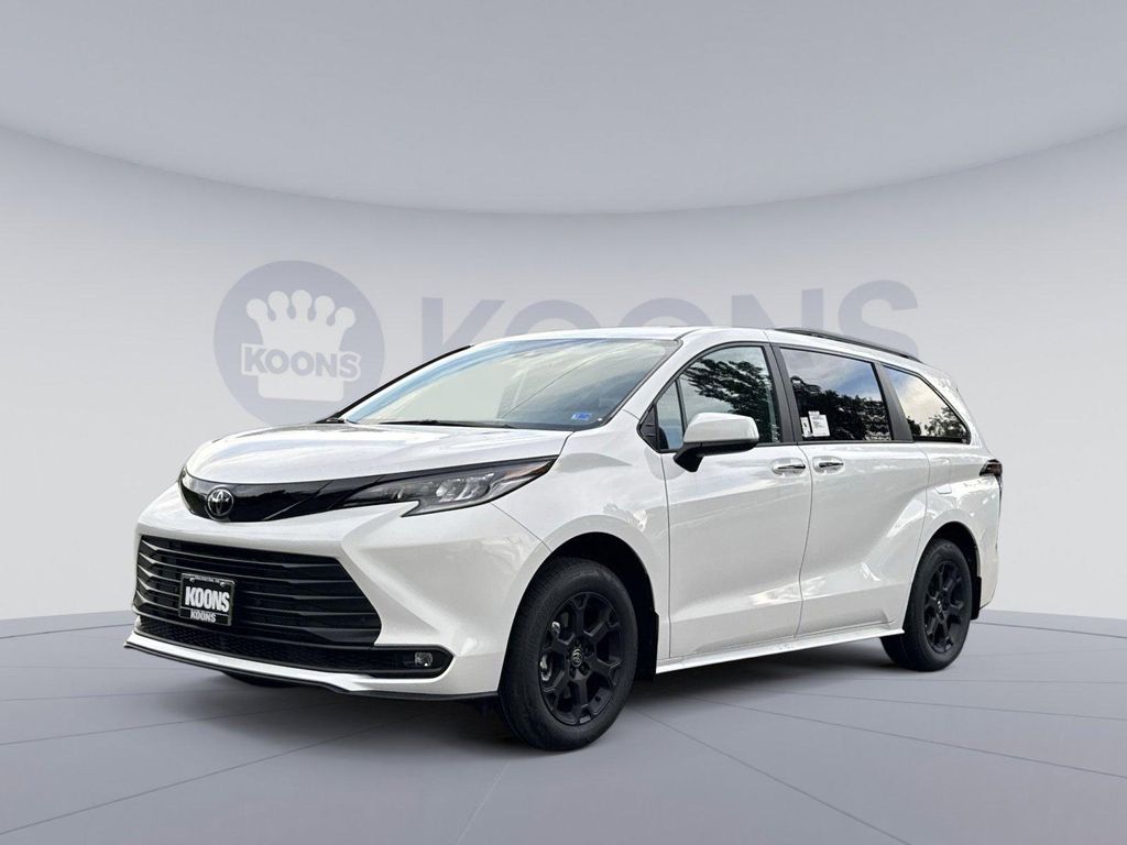 New 2026 Toyota Sienna Woodland Edition