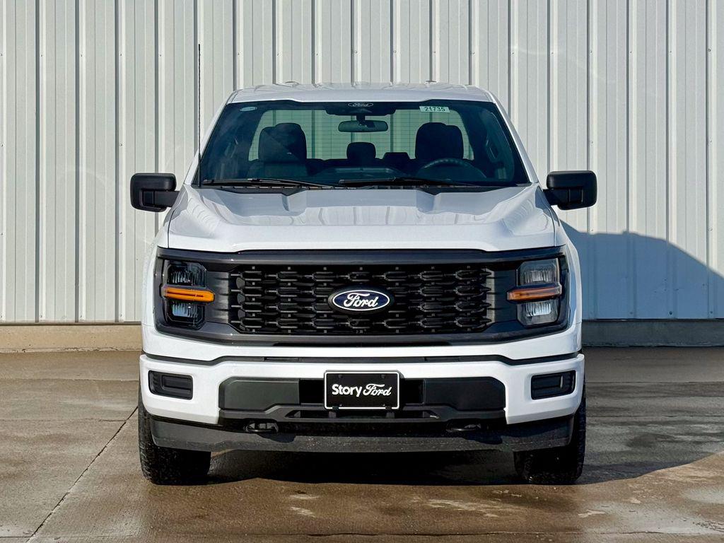 صورة 8 لـ 2026 FORD F-150 STX