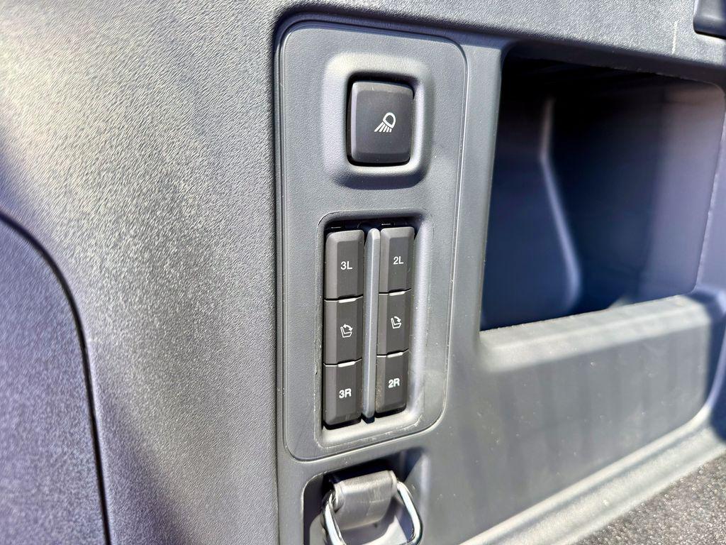 2027 FORD EXPEDITION PLATINUM — миниатюра 20