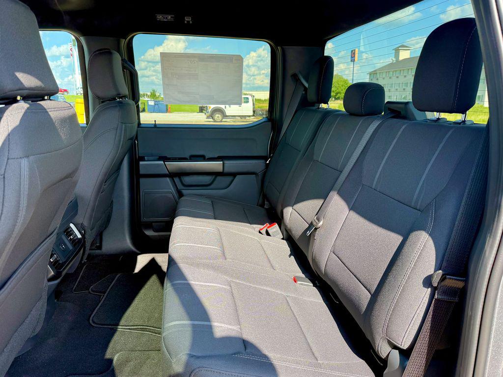 2026 FORD F-150 STX — миниатюра 12