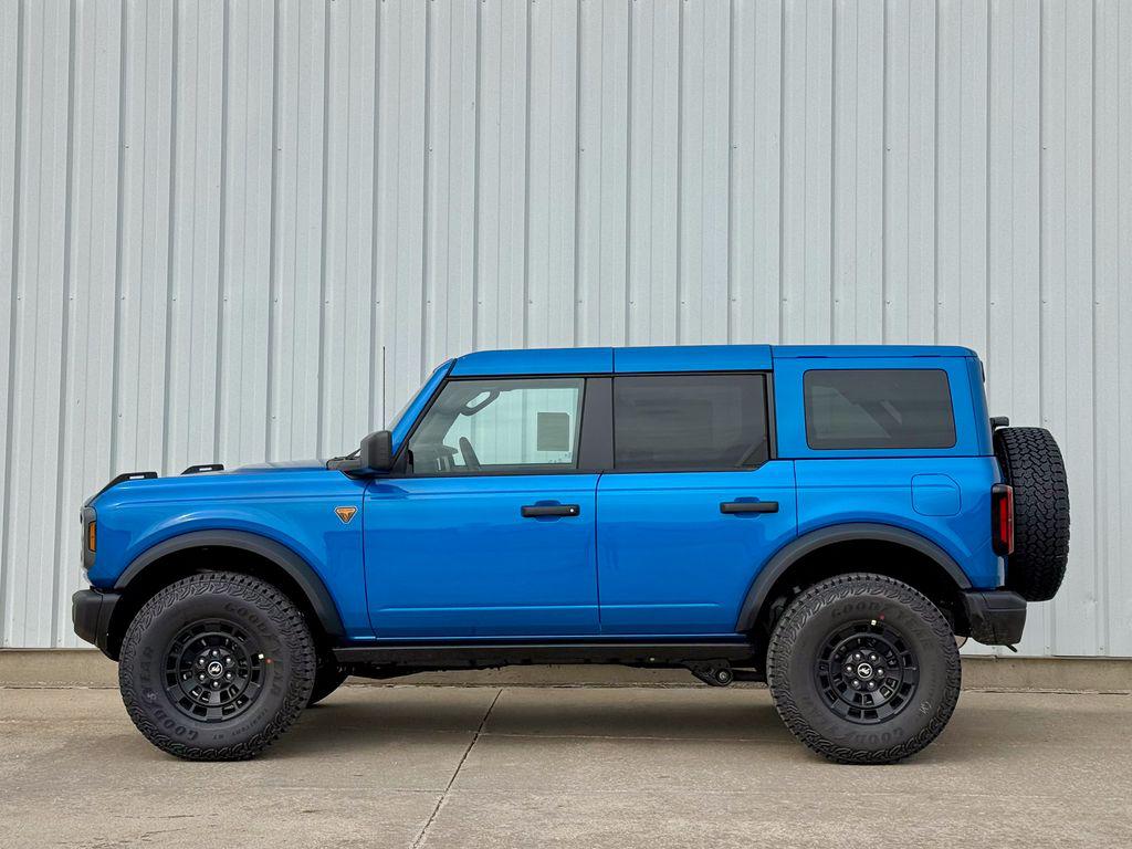 FORD BRONCO - 3