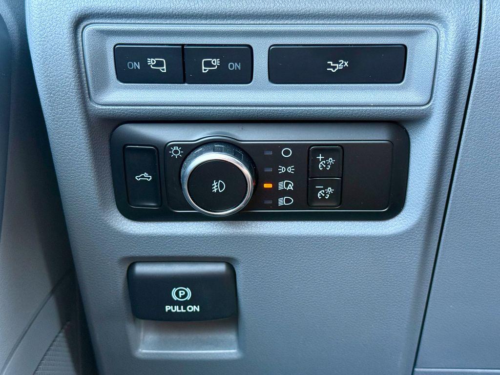 صورة مصغرة 26 لـ 2024 FORD F-150 XLT