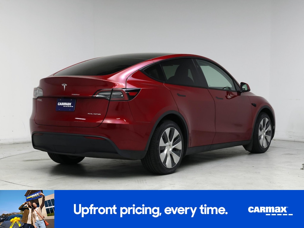 TESLA MODEL Y LONG RANGE - 10