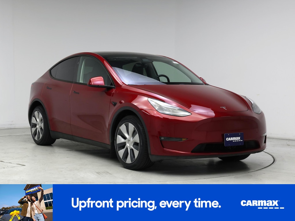 TESLA MODEL Y LONG RANGE - 1