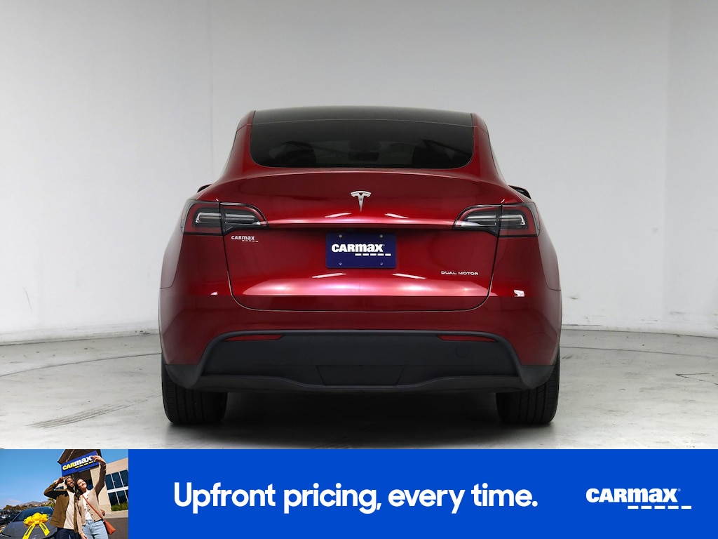 TESLA MODEL Y LONG RANGE - 7