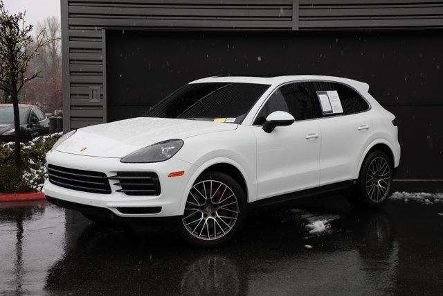 PORSCHE CAYENNE - 1