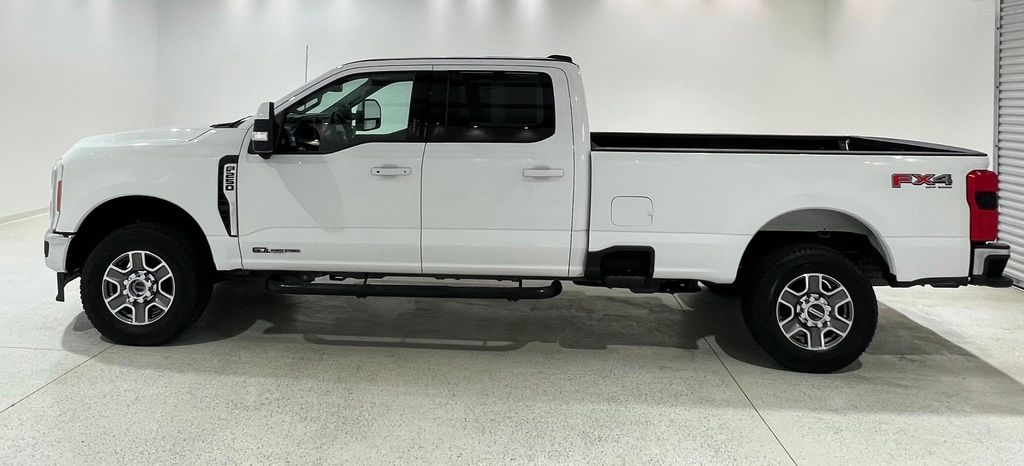 2023 FORD F-250 LARIAT 缩略图 2