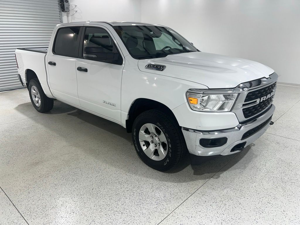 2024 RAM 1500 BIG HORN 照片 7