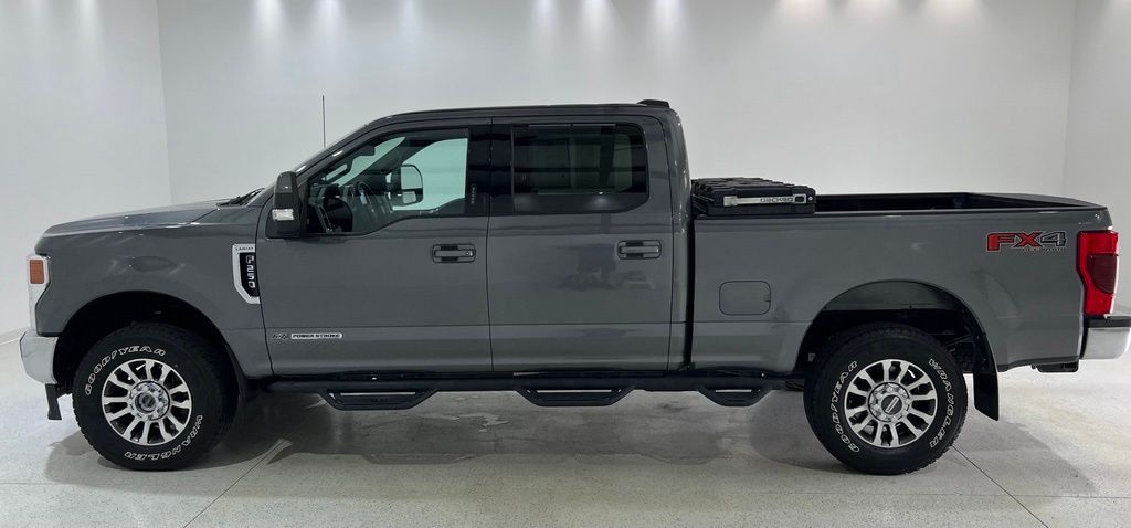 2022 FORD F-250 LARIAT — фото 2