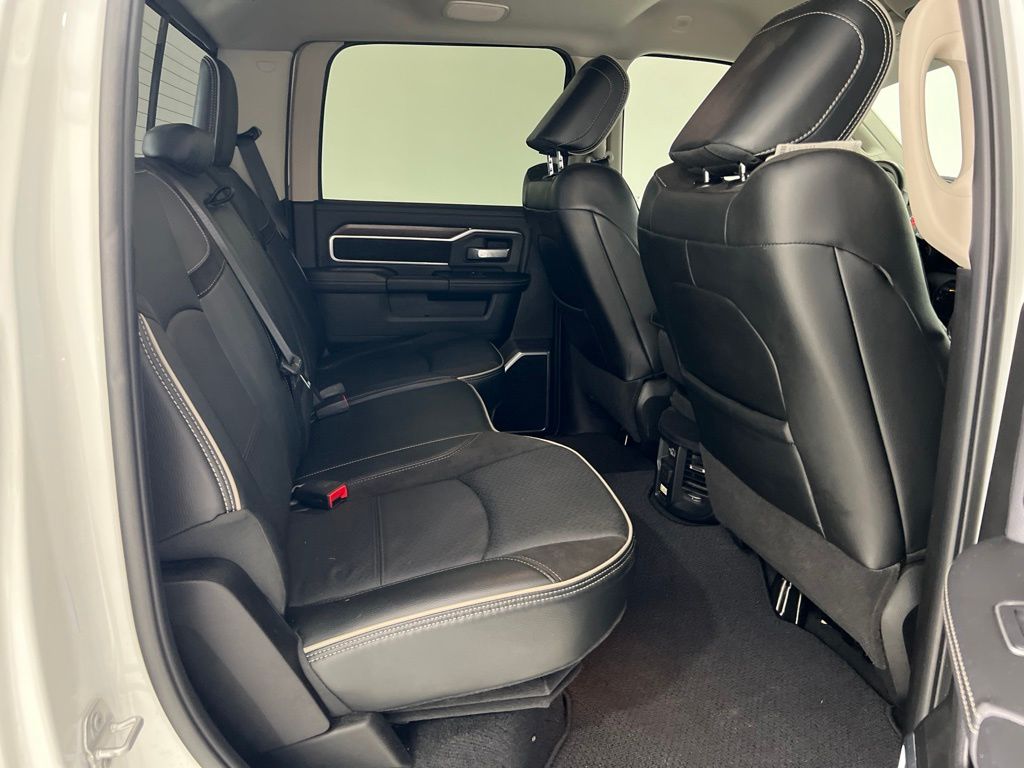 2024 RAM 2500 LARAMIE 缩略图 24