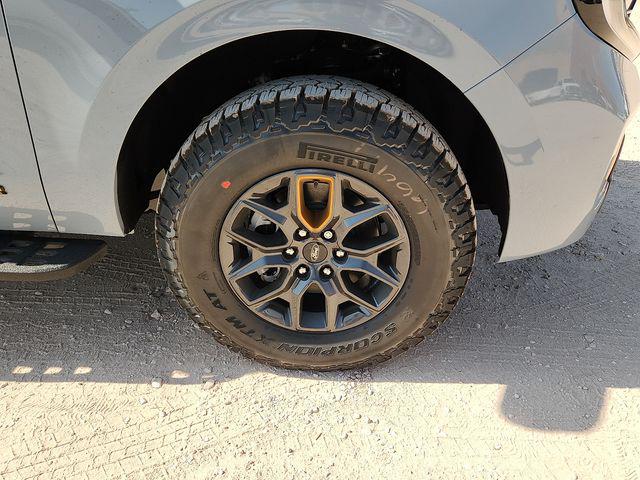 2027 FORD EXPEDITION TREMOR — миниатюра 9