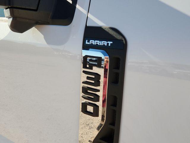 2026 FORD F-350 LARIAT thumbnail 10