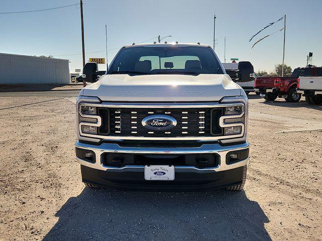 2026 FORD F-350 LARIAT thumbnail 2