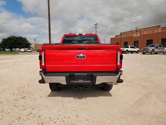 2026 FORD F-250 LARIAT 照片 6
