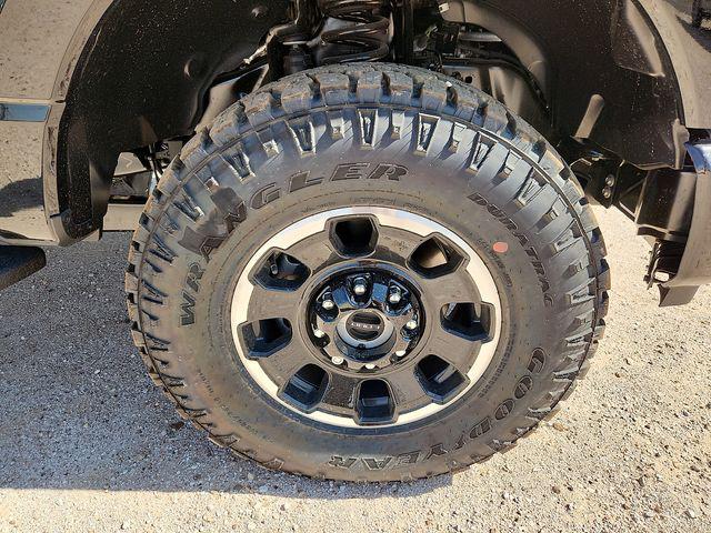 صورة 9 لـ 2026 FORD F-250 PLATINUM