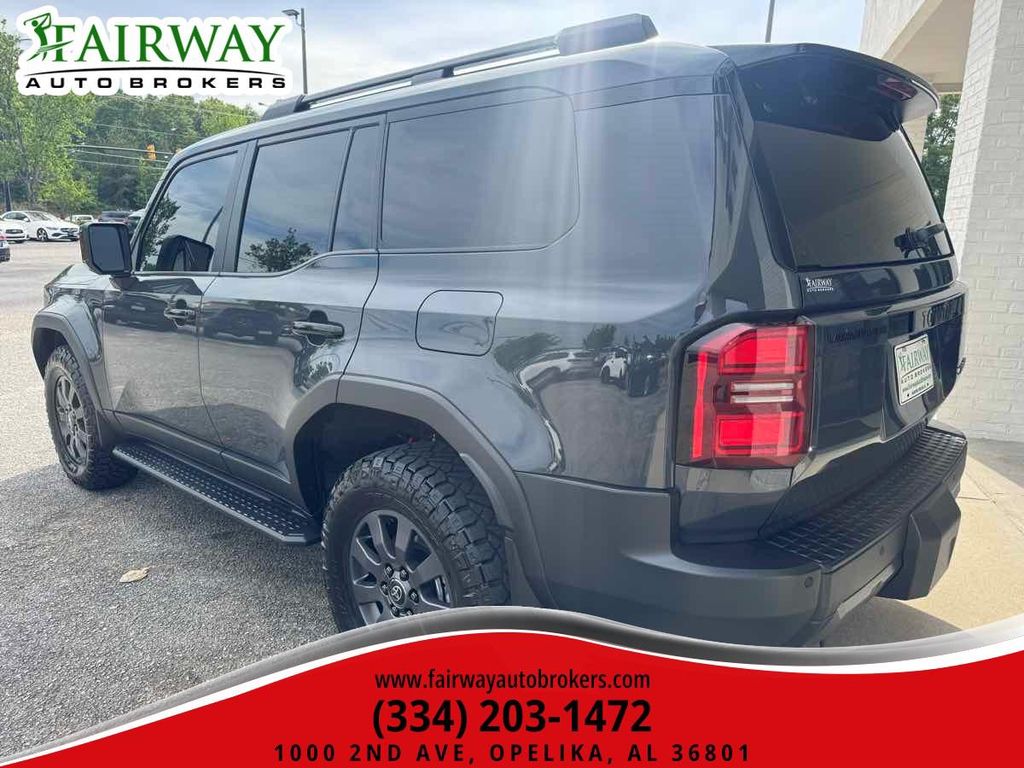 TOYOTA LAND CRUISER - 8