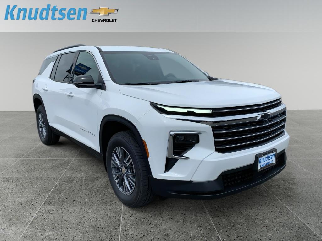 New 2026 Chevrolet Traverse LT