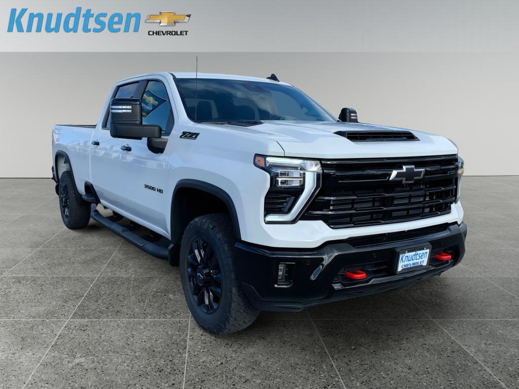 New 2026 Chevrolet Silverado 3500 LT