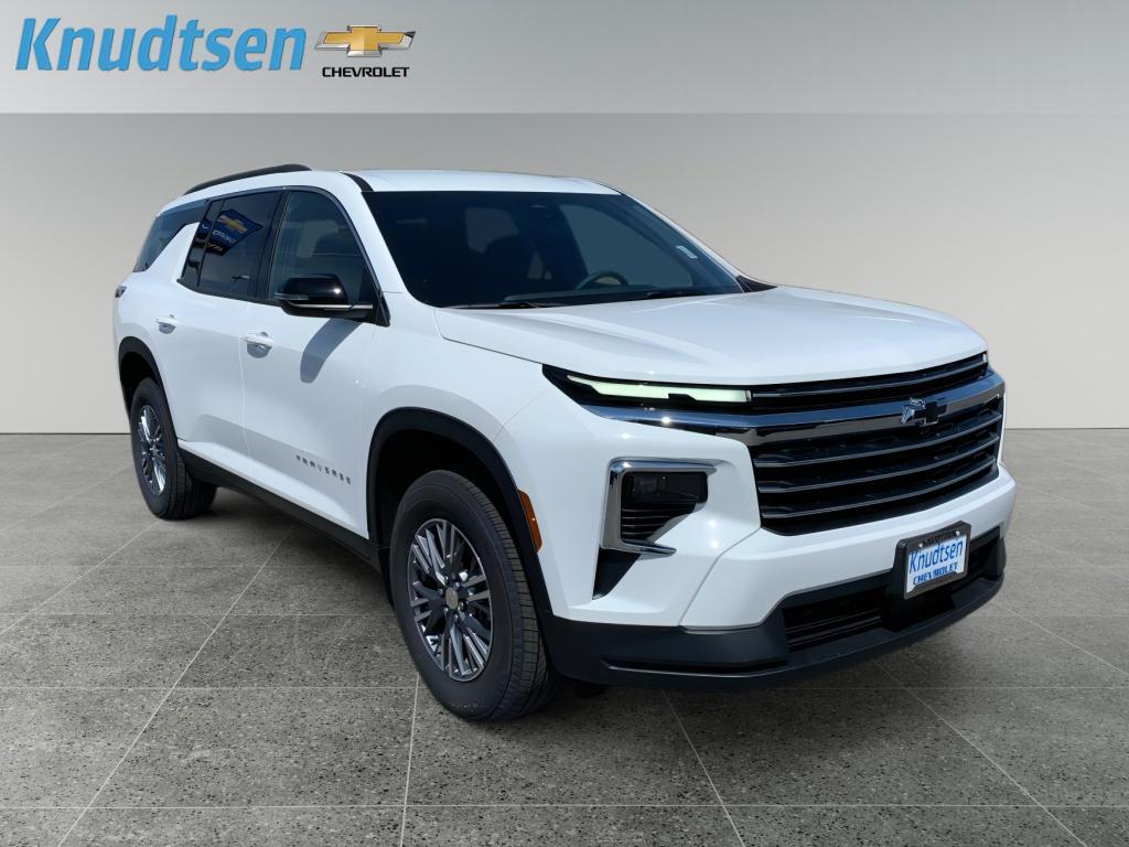 New 2026 Chevrolet Traverse LT