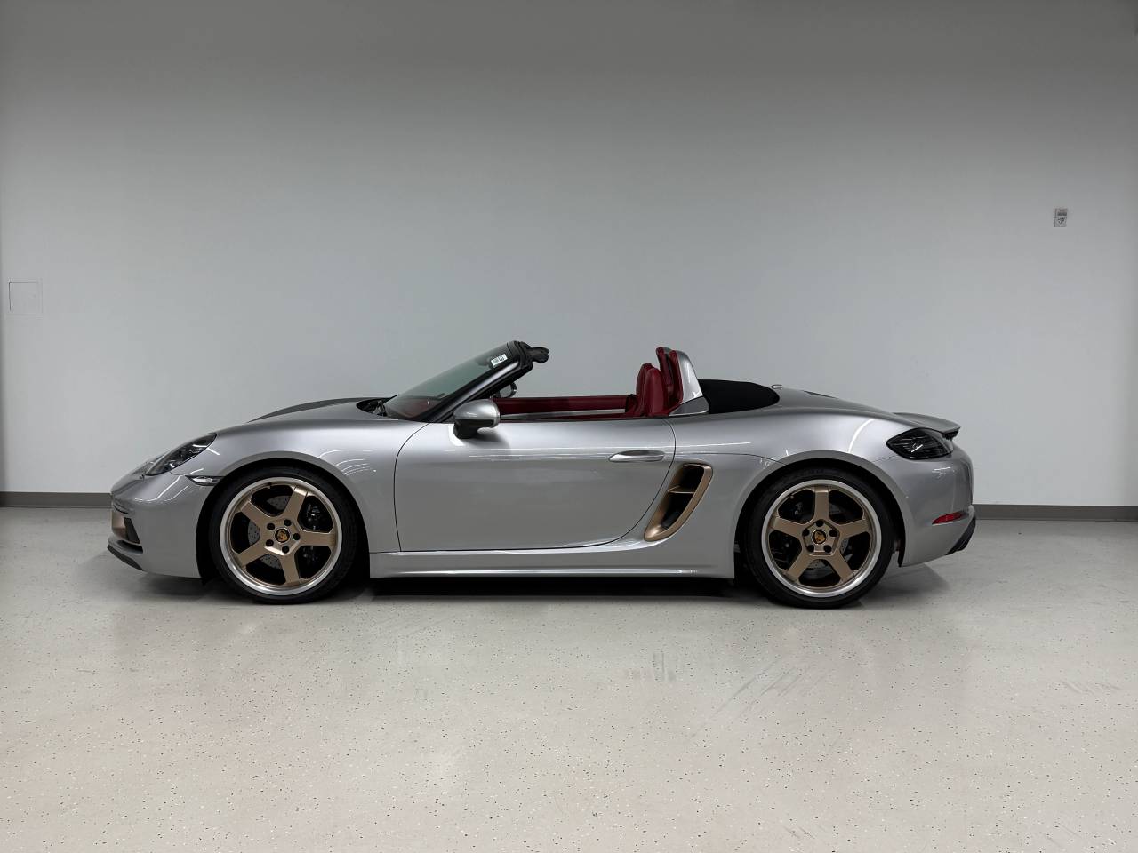 صورة 2 لـ 2022 Porsche 718 BOXSTER