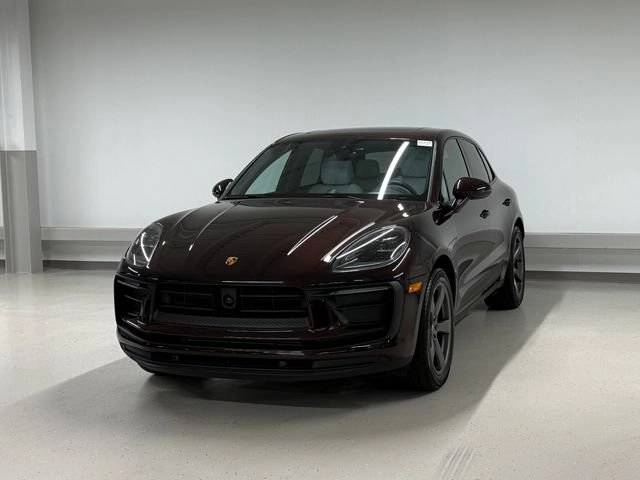 2026 Porsche Macan T