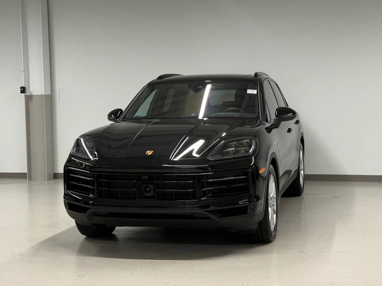 صورة 1 لـ 2025 Porsche CAYENNE