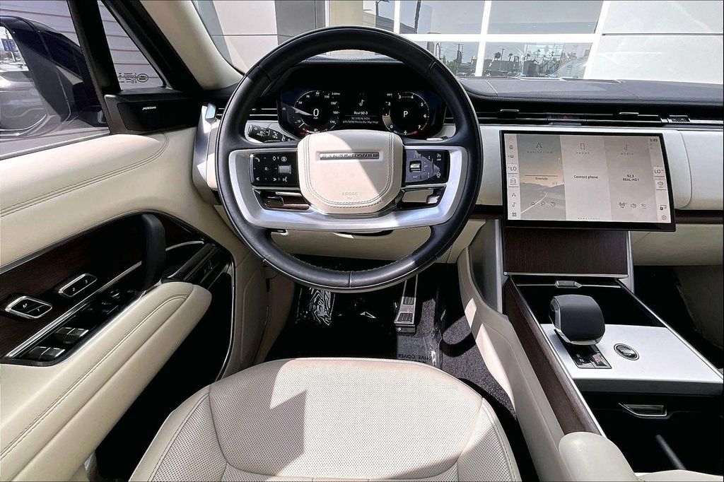 صورة مصغرة 5 لـ 2024 LAND Rover RANGE ROVER P400 SE