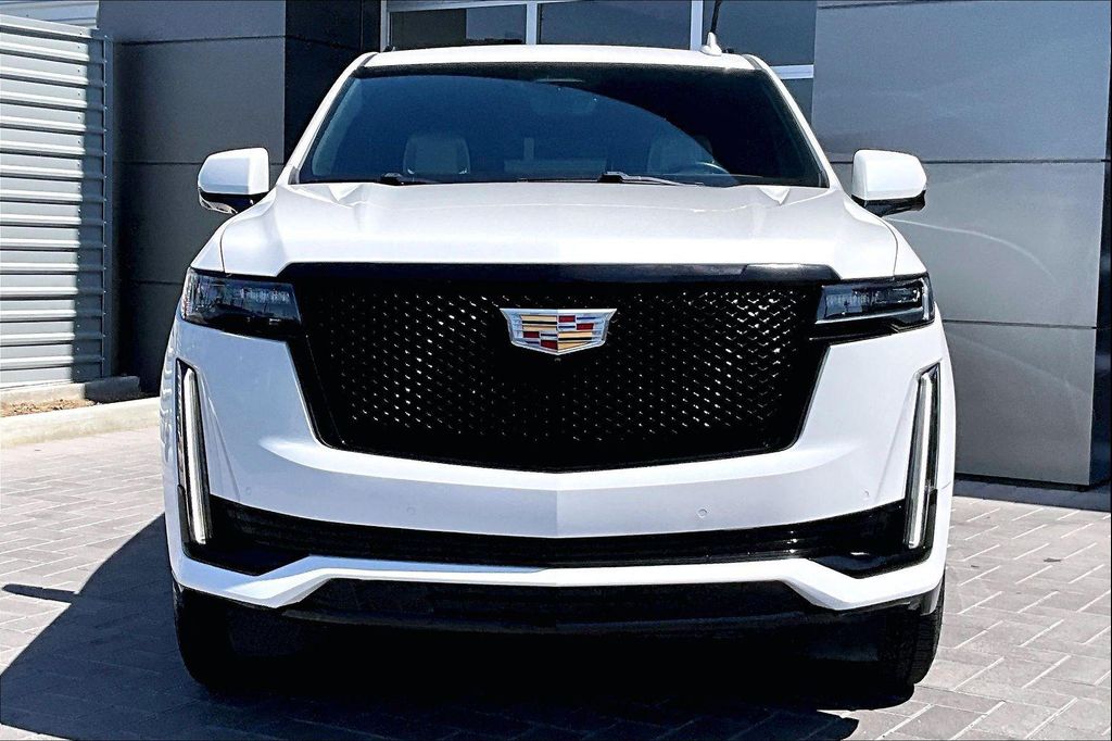 2021 Cadillac ESCALADE ESV SPORT 照片 2
